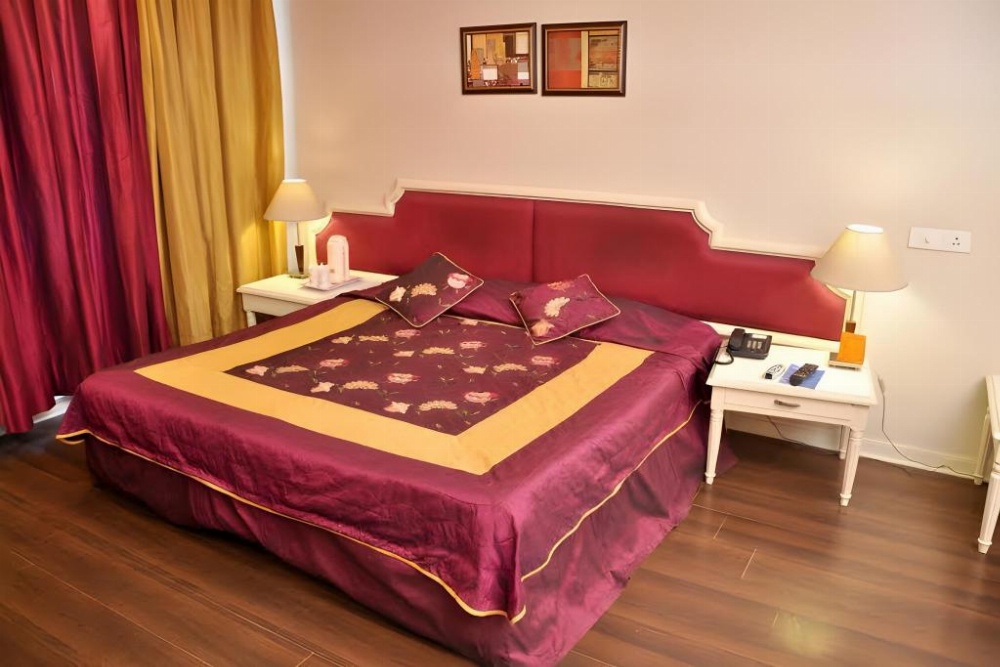 Hotel President New Court